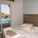 Ξενοδοχείο Tivoli 3*