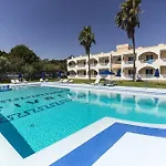 Tivoli 3* Φαληράκι