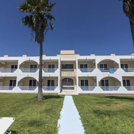 Tivoli Hotel 3*