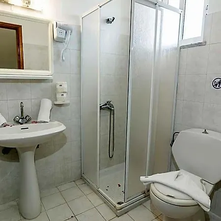 Tivoli Hotel