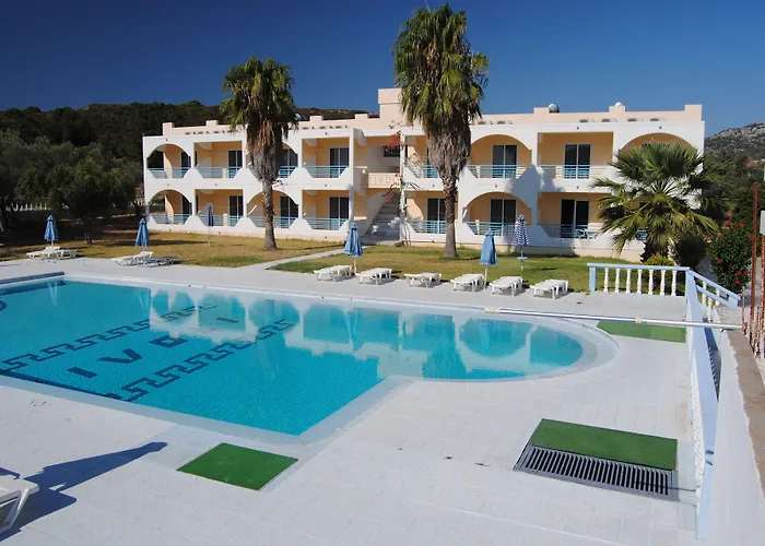 فندق Tivoli فاليراكي