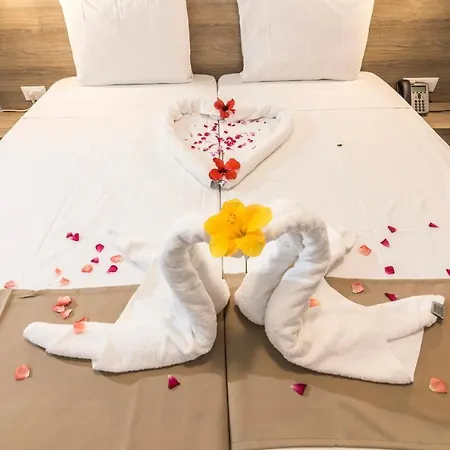 Tivoli Фалираки